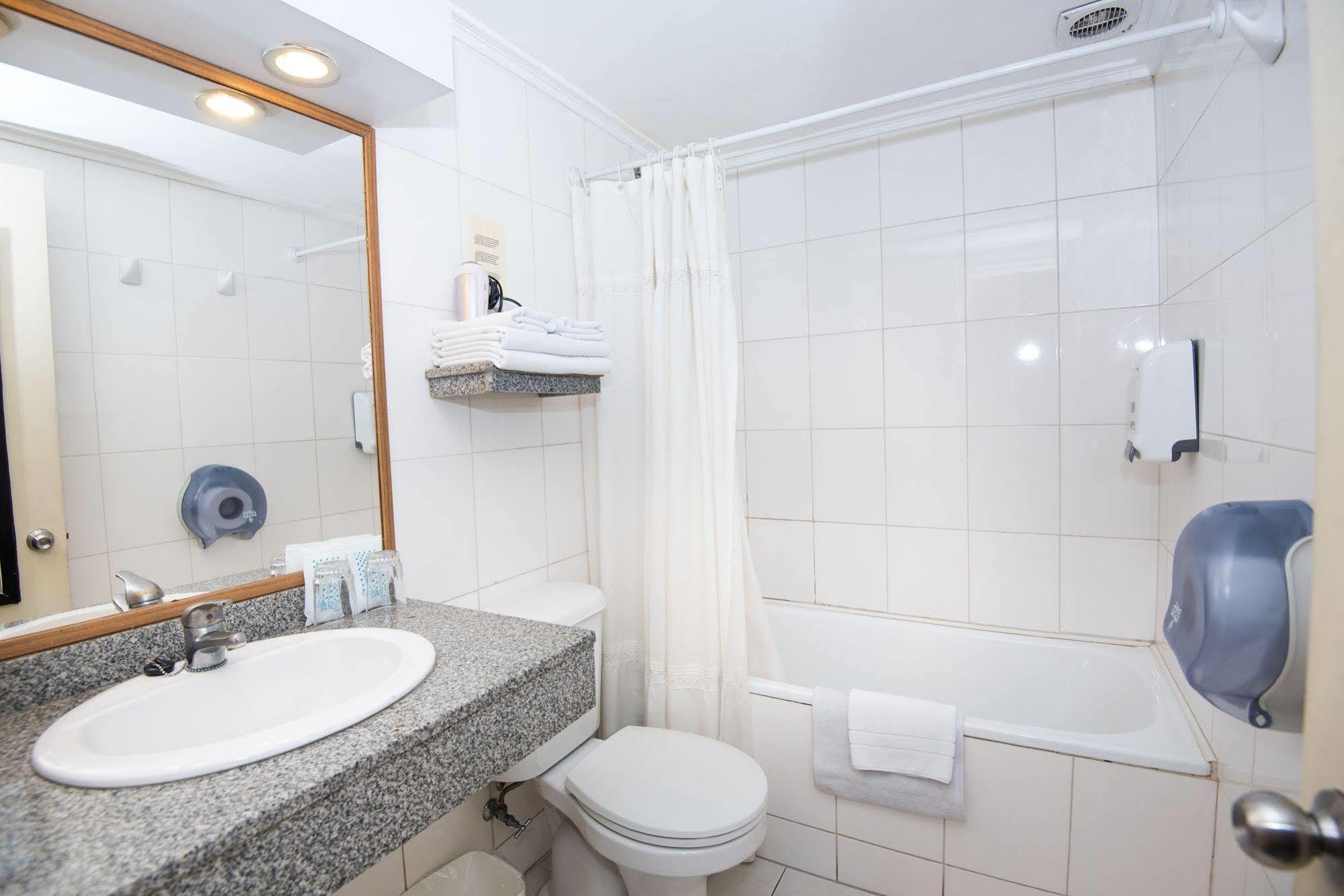 סנטיאגו Hotel Majestic City Center מראה חיצוני תמונה