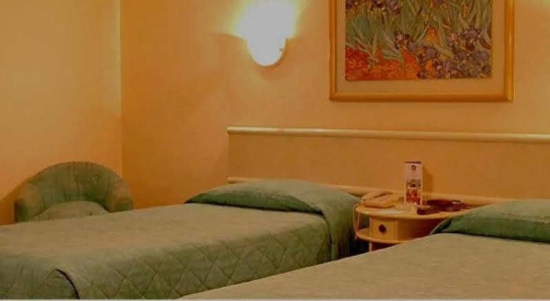 סנטיאגו Hotel Majestic City Center מראה חיצוני תמונה
